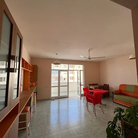 Views On - Porto Apartment